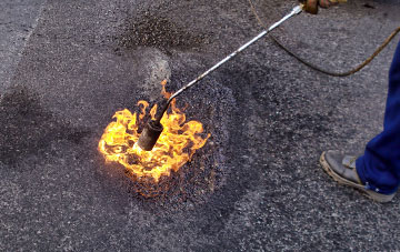 Gearraidh Bhailteas flat roofing repairs